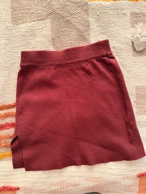 Women's Knit Mini Skirt in Deep Wine
